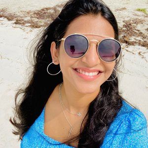 Meet your Posher, Sneha